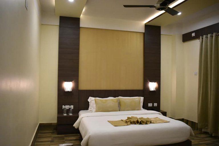 45912803_746162229075176_6406352203438620672_n