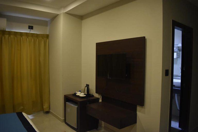 51144423_799146537110078_9047544618446487552_n