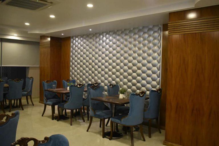 51180429_799146053776793_1883023446225453056_n