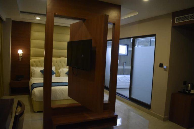 51207013_799146767110055_815971081033613312_n